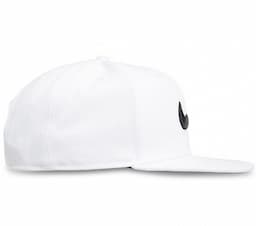 NIKE | SWOOSH PRO FLAT PEAK CAP - 0c431da3011f1bc086cb561266367207